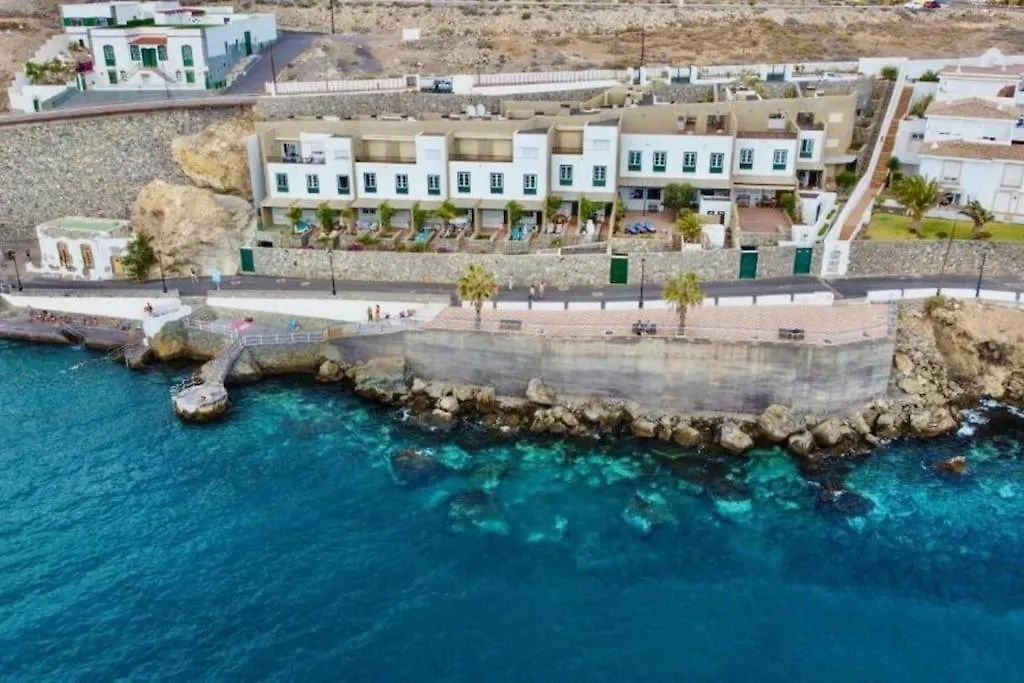 Villa El Olivo - First Line With Direct Access To The Beach Poris de Abona Apartmán
