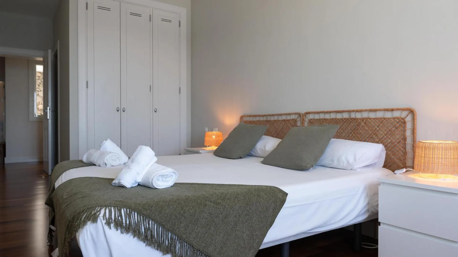 Villa El Olivo - First Line With Direct Access To The Beach Poris de Abona